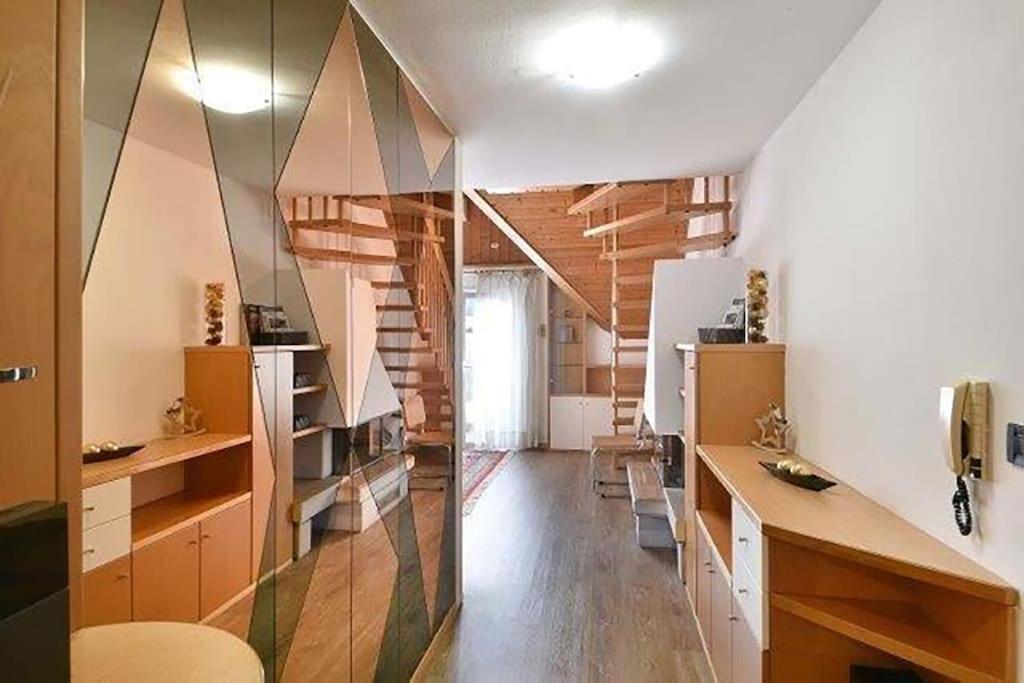 Penthouse In The Centre Apartment Merano Ngoại thất bức ảnh